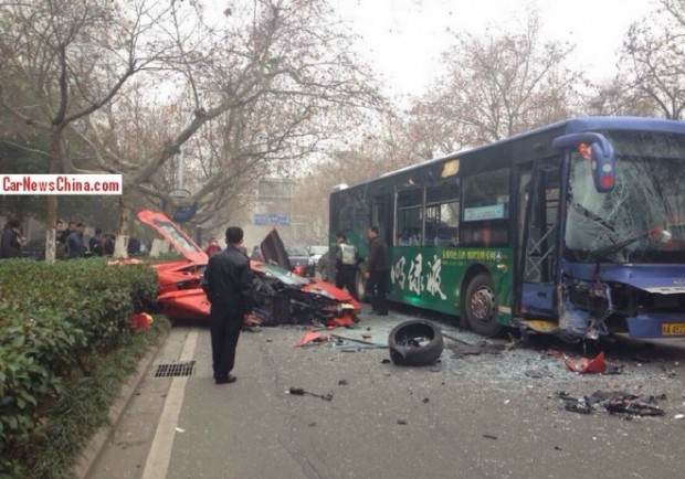 crash-lamborghini-china-a0-660x462