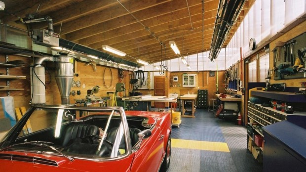 cars_tools_workspace_garage