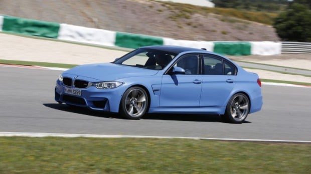 2015-bmw-m3-racetrack-side-in-motion