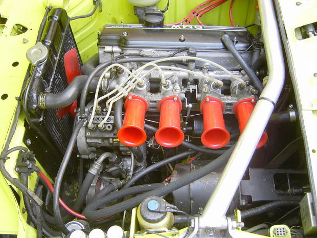 _Alpina_A4_Engine