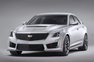 2016-Cadillac-CTS-V-Sedan-9