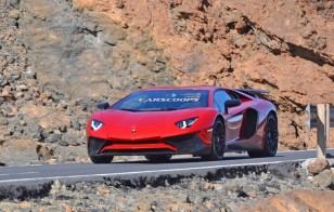 Lamborghini-Aventador-SV-10