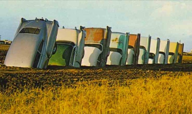 cadillac-ranch-postcard