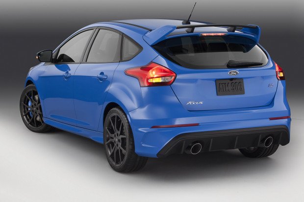 2016-Ford-Focus-RS-3-620x413