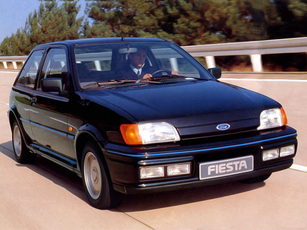 ford_fiesta_xr2i_1