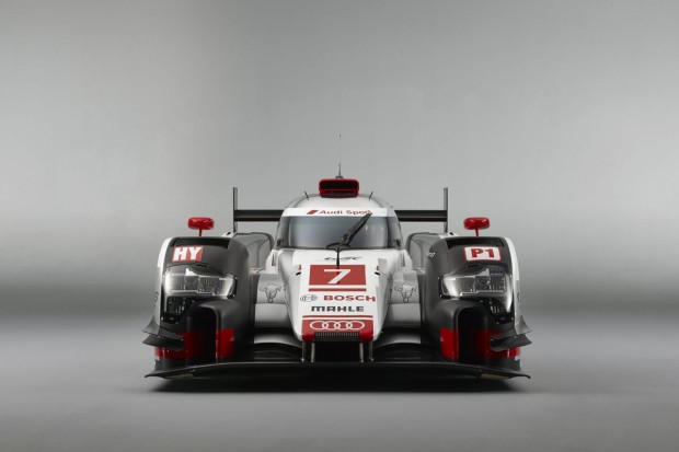 2015-audi-r18-etron-quattro-1