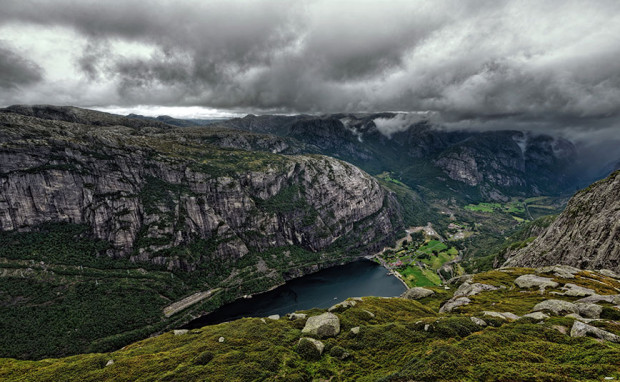 21-The-Lysebotn-Road