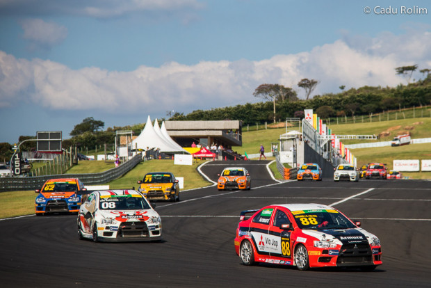 Mitsubishi Lancer Cup 2015