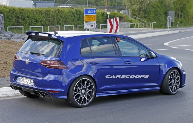 New-VW-Golf-R400-7