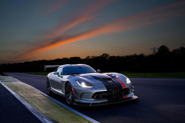 SRT-Viper-ACR-1