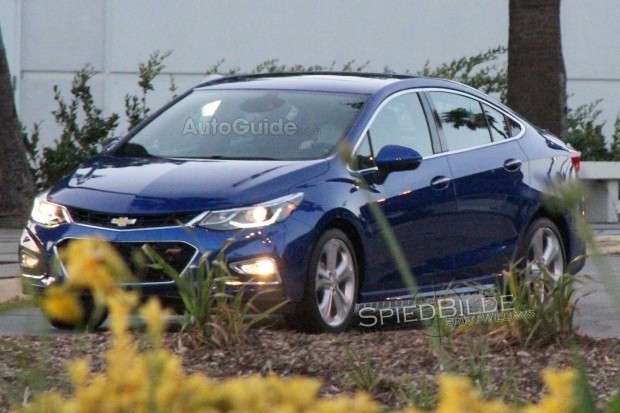 novo-chevrolet-cruze-2016-620x413