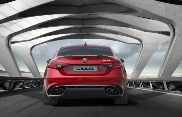 Alfa-romeo_Giulia-3