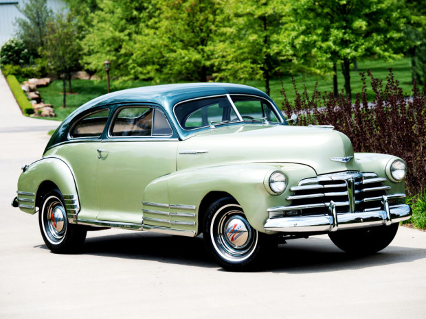 chevrolet_fleetline_aerosedan_1