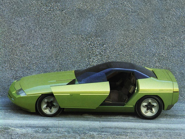 1984_Bertone_Chevrolet_Ramarro_Concept_02