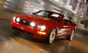 ford-mustang-gt-3