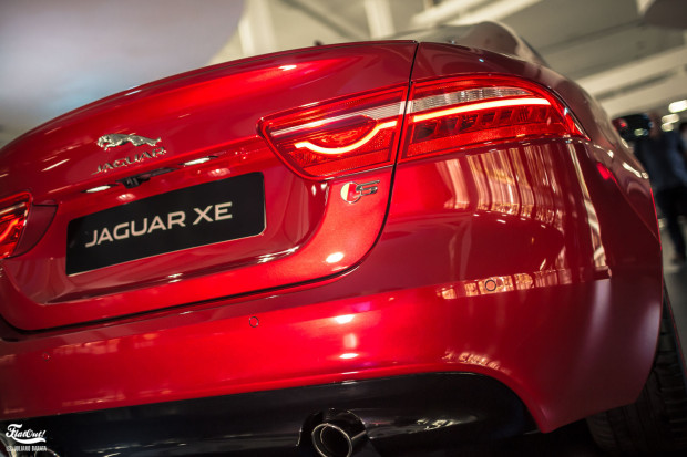 jaguar-xe-brasil-barata-22