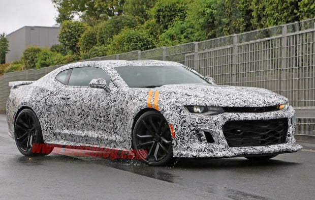 chevrolet-camaro-zl1-spy-shots-001-1