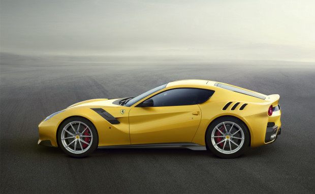 Ferrari-F12tdf-2