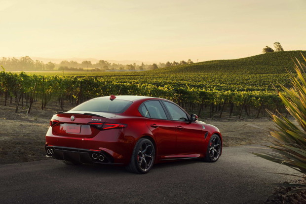 ALFA-ROMEO-GIULIA-13