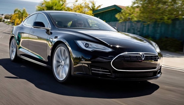 tesla-model-s-2013-01-620x355