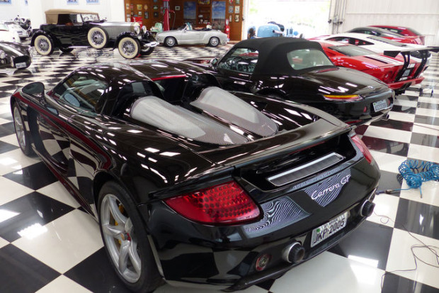 Porsche-Carrera-GT-Nelson-Piquet-Autosammlung-fotoshowImage-c635ac96-911906