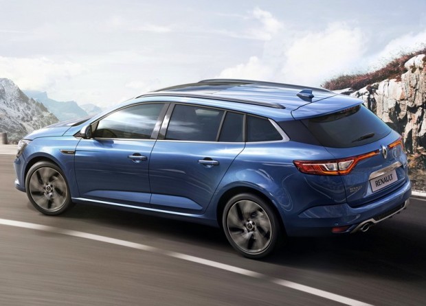 2017-renault-megane-estate-2-620x446