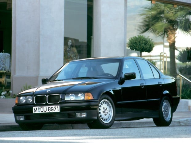 bmw_320i_sedan_1