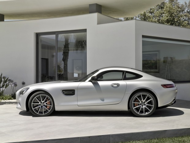 mercedes-amg_gt_9