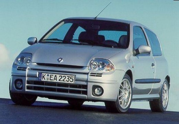 028C01EA01438616-photo-renault-clio-ii-clio-2-0i-16v