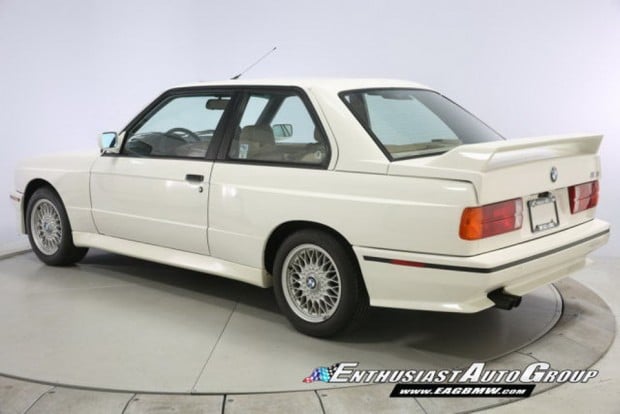 1991-BMW-M3-30