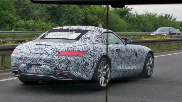 mercedes-amg-gt-roadster-spy-photo