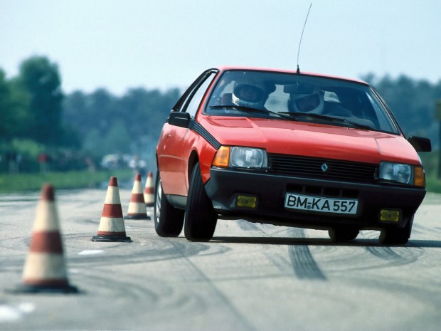 renault-fuego