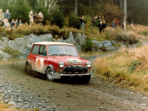 morris_mini_cooper_s_rally_9