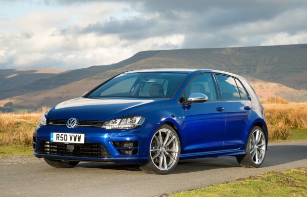 volkswagen_golf_r_5-door_uk-spec