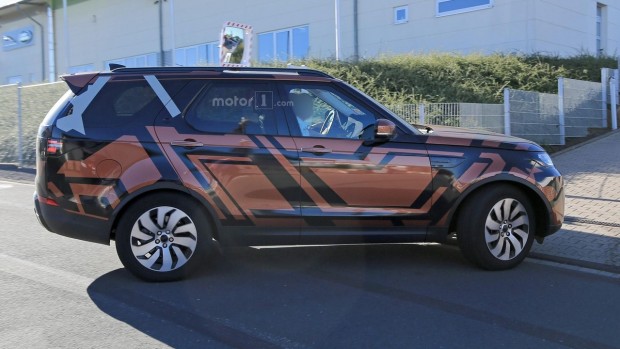 2017-land-rover-discovery-spy-photo