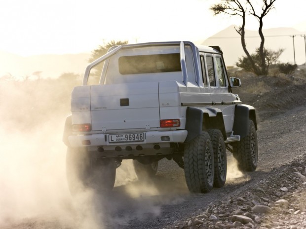 mercedes-benz_g_63_amg_6x6_17