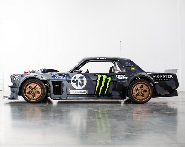 2016-HoonicornV2-01