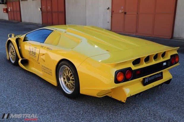 Lamborghini-Diablo-GT1-Stradale-5