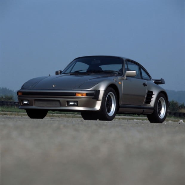 porsche_911_turbo_3.3_flachbau_coupe_1_1