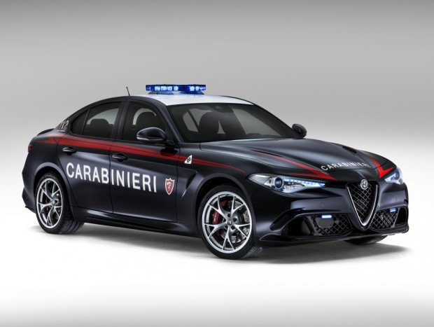 alfa_romeo_giulia_quadrifoglio_carabinieri