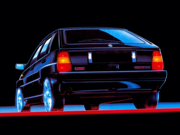 lancia_delta_hf_integrale_3