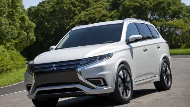 mitsubishi-outlander-phev-concept-s-15-2