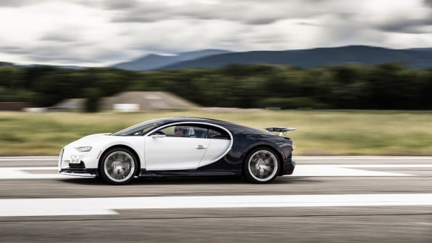 2017-bugatti-chiron-production-at-molsheim-factory (22)