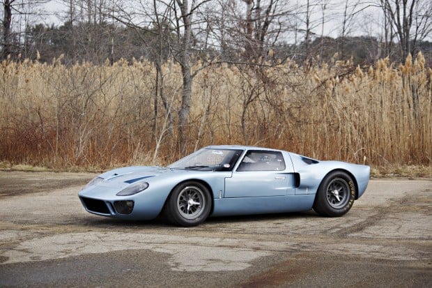 ford_gt40_road_version_7