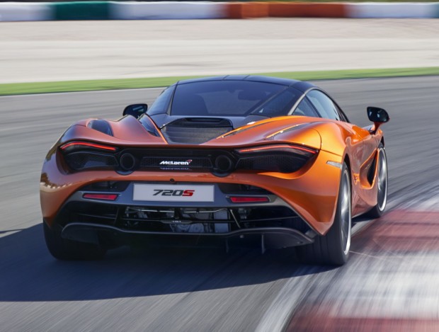 mclaren_720s_coupe_14