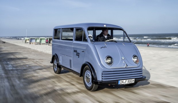 audi-fully-restores-1956-dkw-electric-schnellaster-van_2