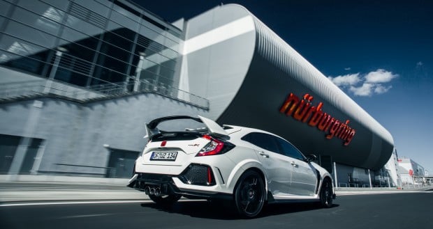 2017 HONDA CIVIC TYPE R SETS NEW FRONT-WHEEL DRIVE LAP RECORD AT NURBURGRING