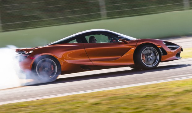 mclaren_720s_coupe_754