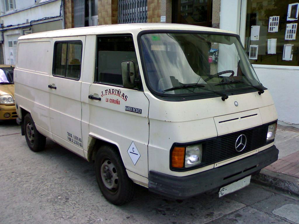 MercedesMB10026072013