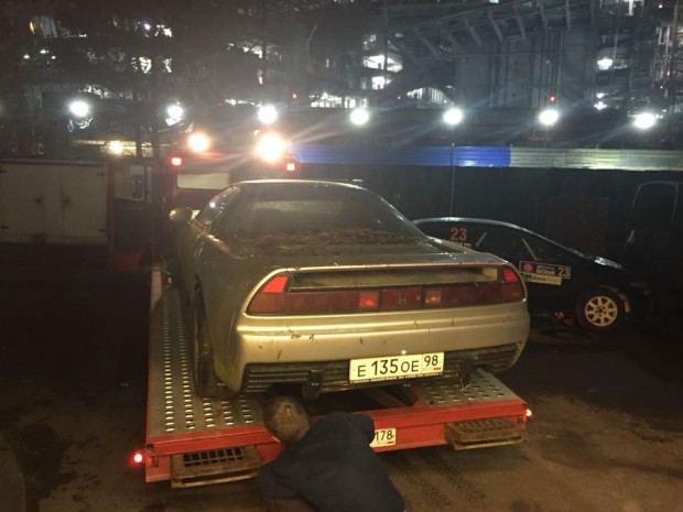 1992-honda-nsx-abandoned-in-russia-rear